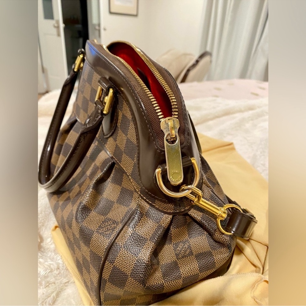 Authentic  Louis Vuitton Trevi pm!